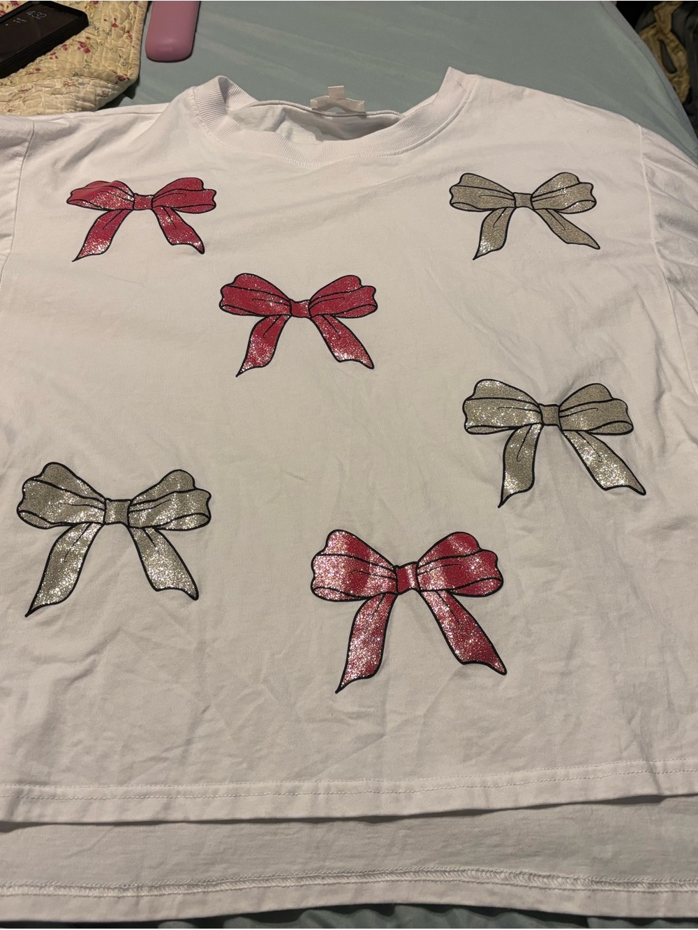 Oddi glitter bow tee